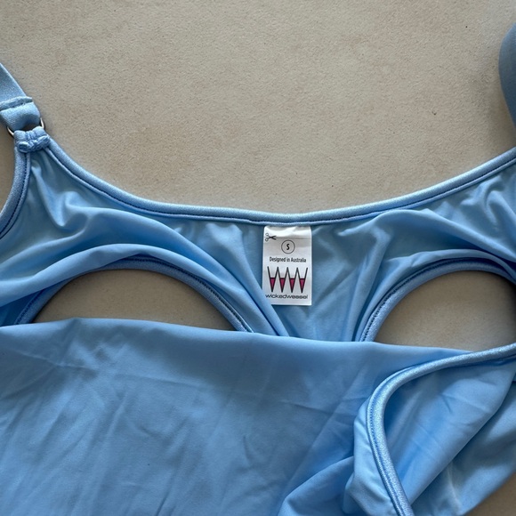 Wicked weasel bathing suit - Picture 5 of 7